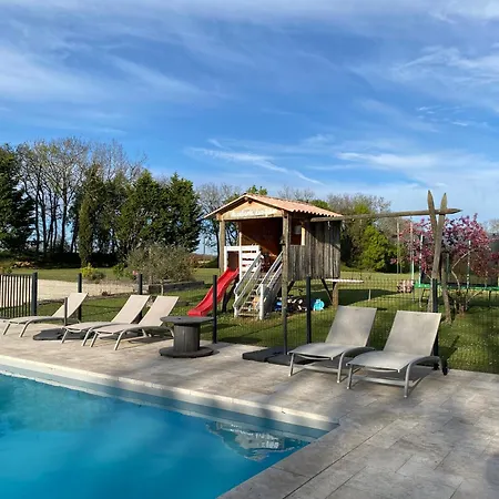 Bed & Breakfast Coulonges *